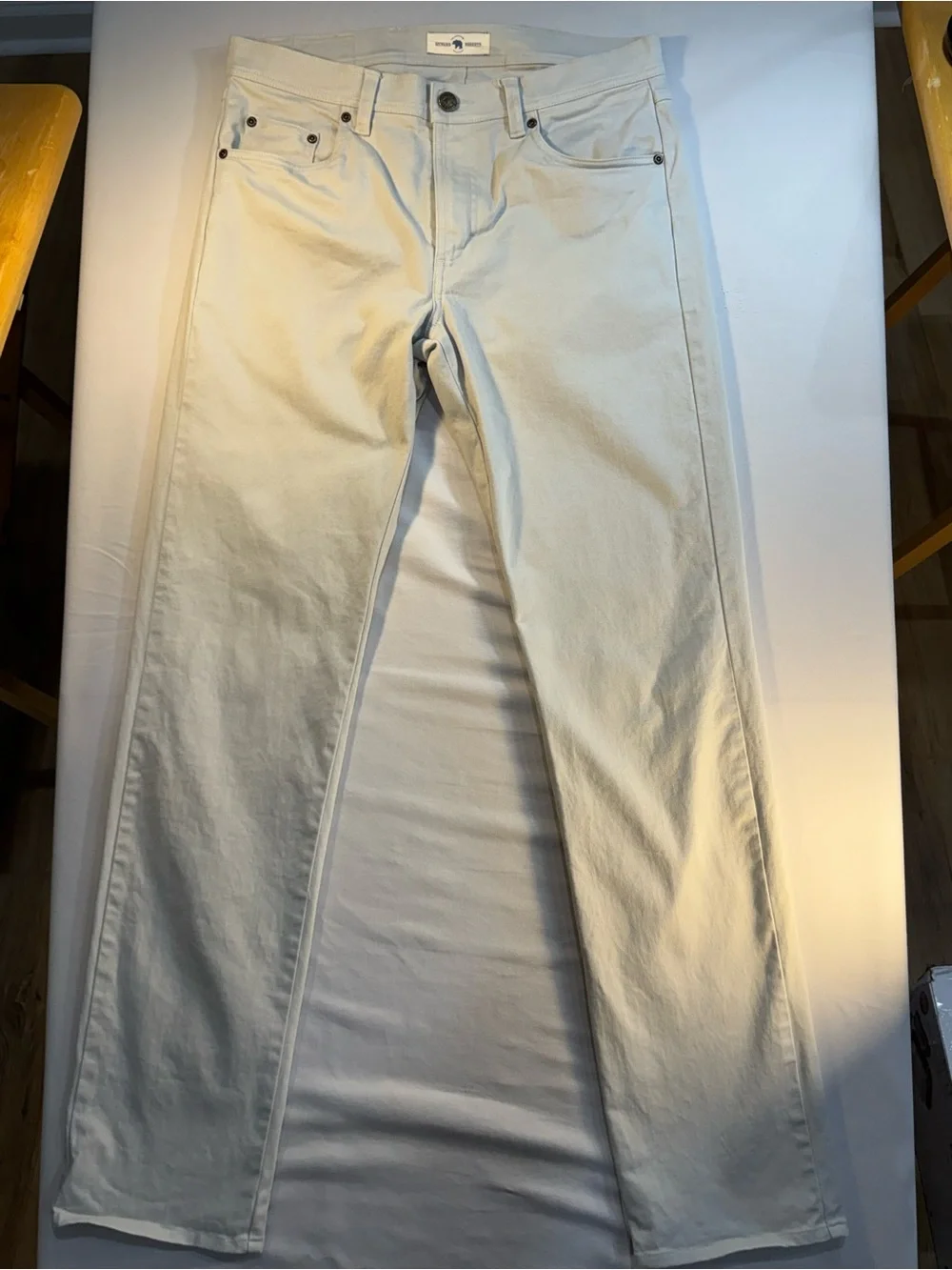 Men’s Onward Reserve cream light weight pants